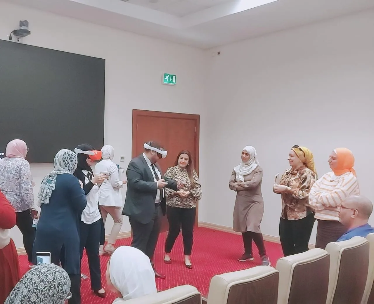 تدريب على الواقع الافتراضي داخل مبنى وزارة السياحة والآثار